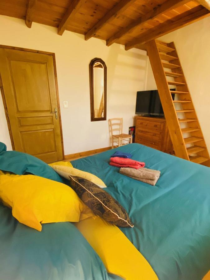 Maison Lgbt Des Monts Bleus Saint-Roman-de-Tousque Buitenkant foto